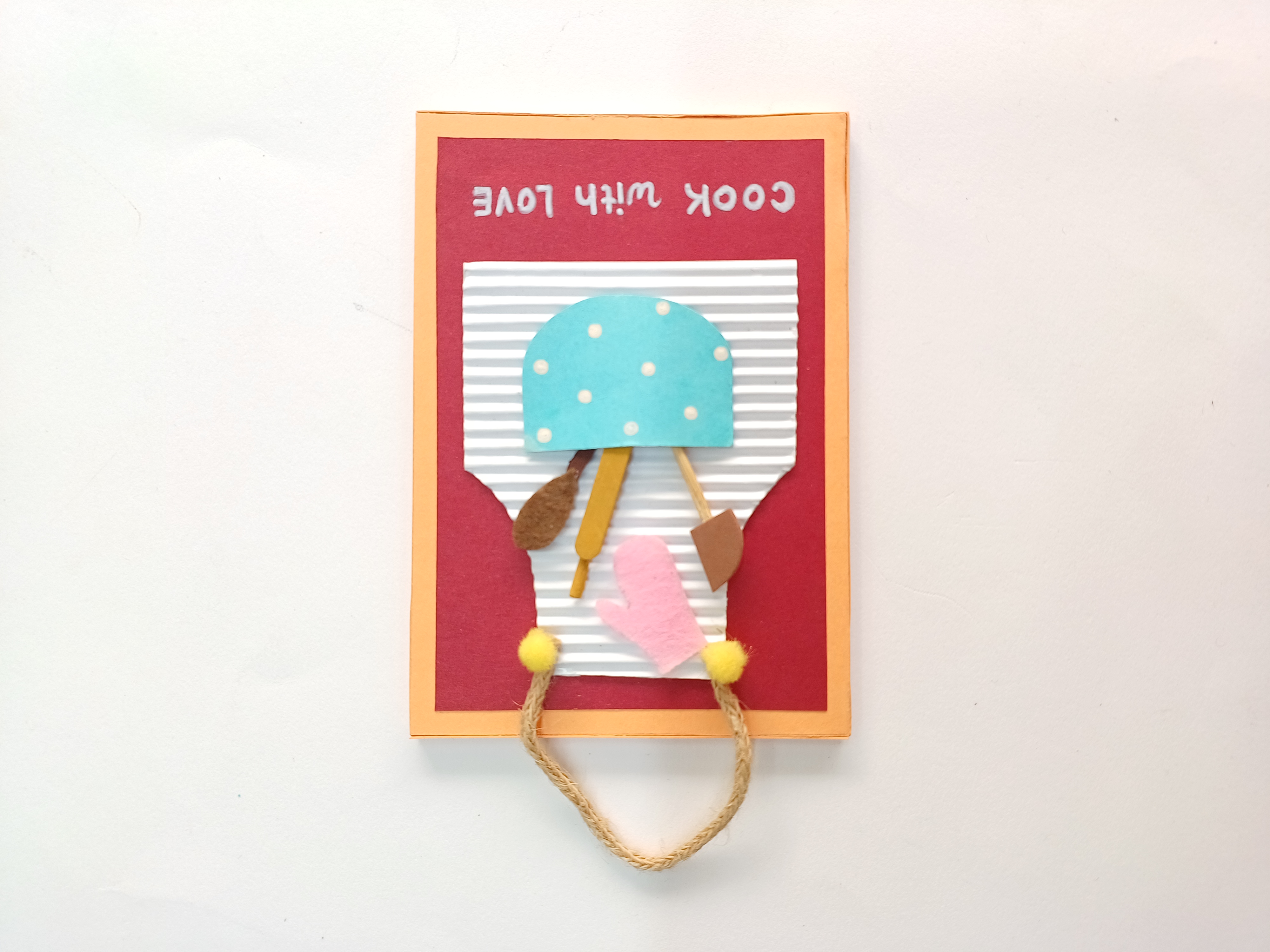 Apron Fridge Magnet for Mother’s Day