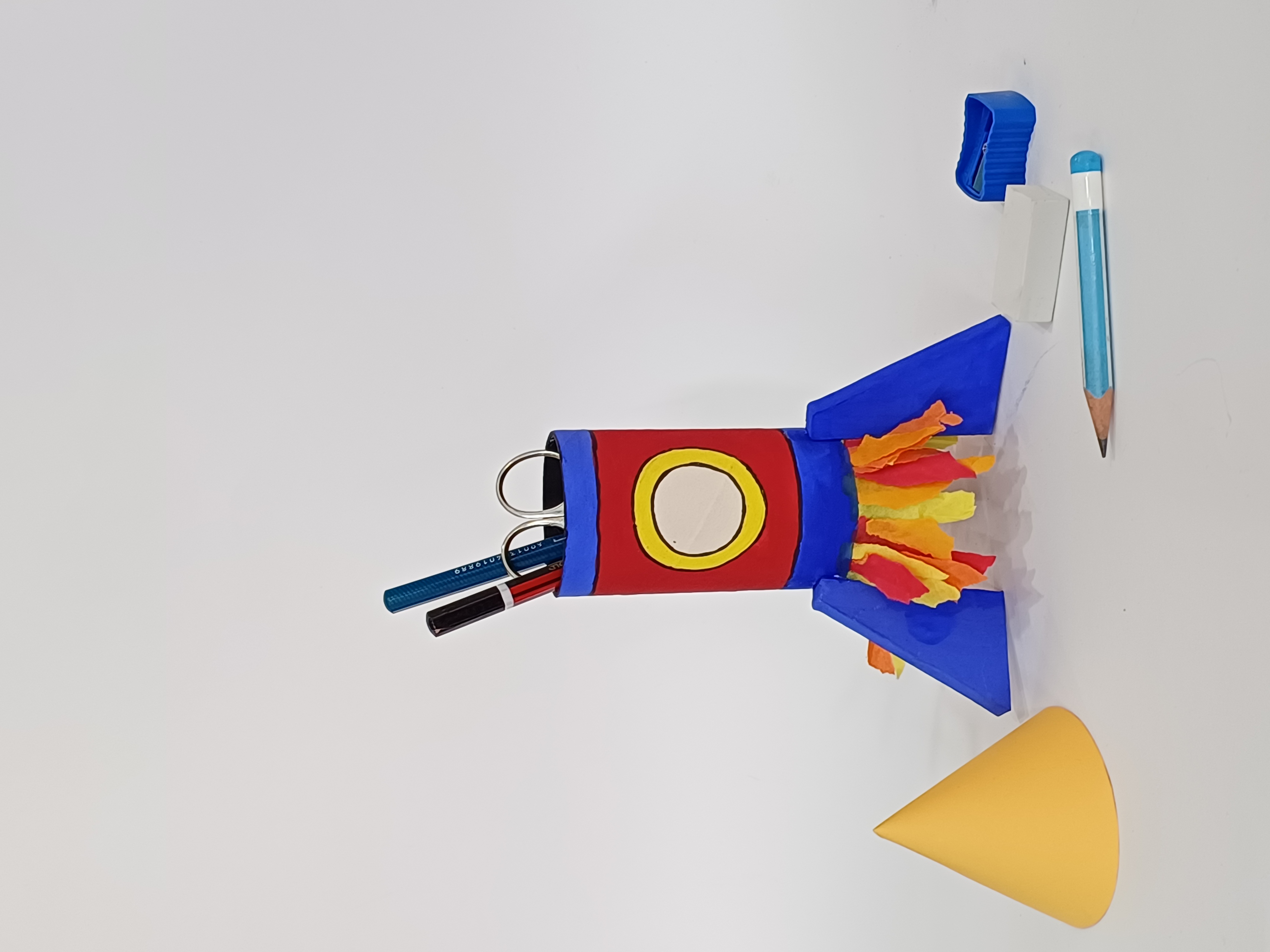 Spaceship Stationery Holder