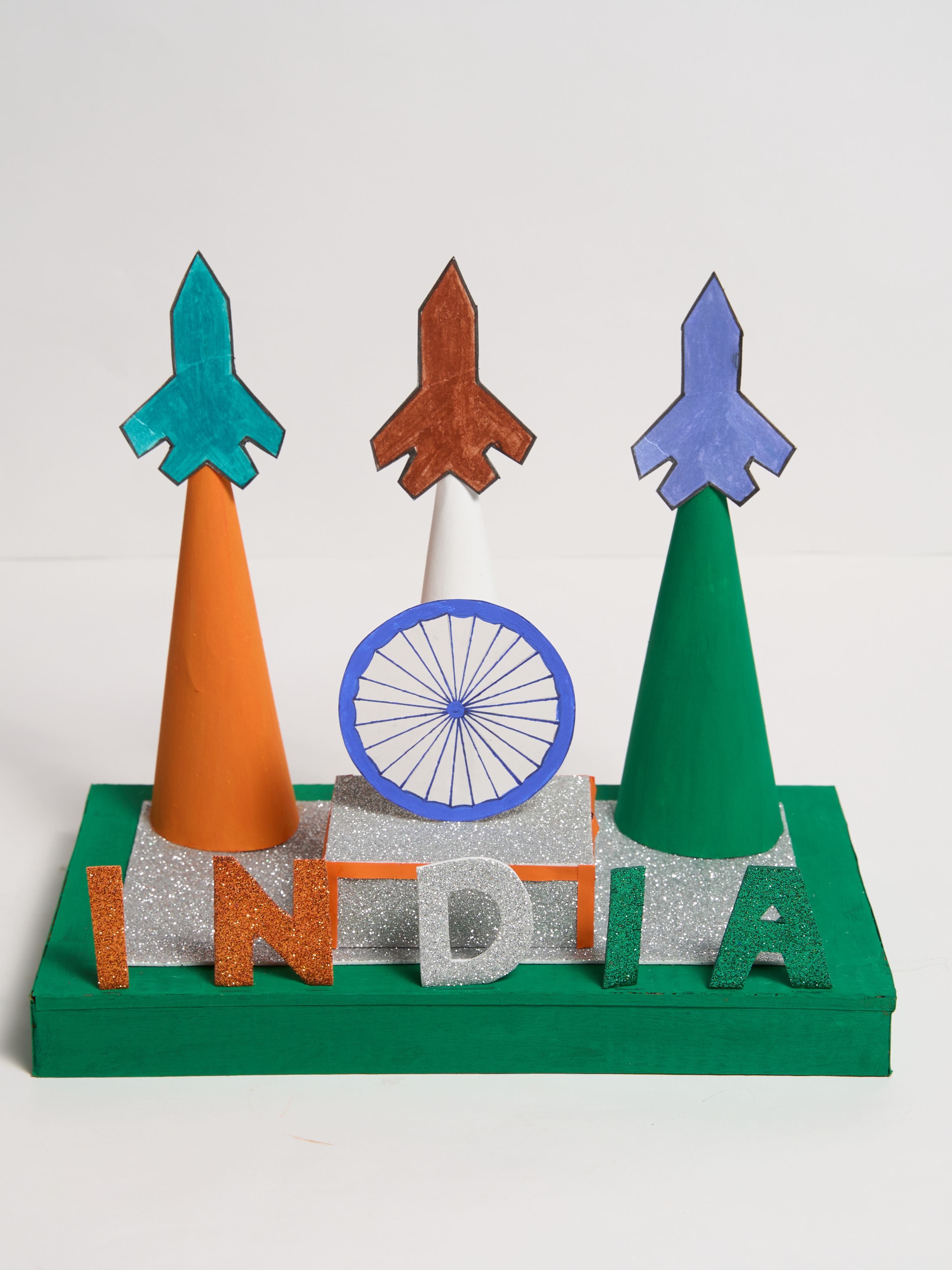 DIY Fighter Jet Model