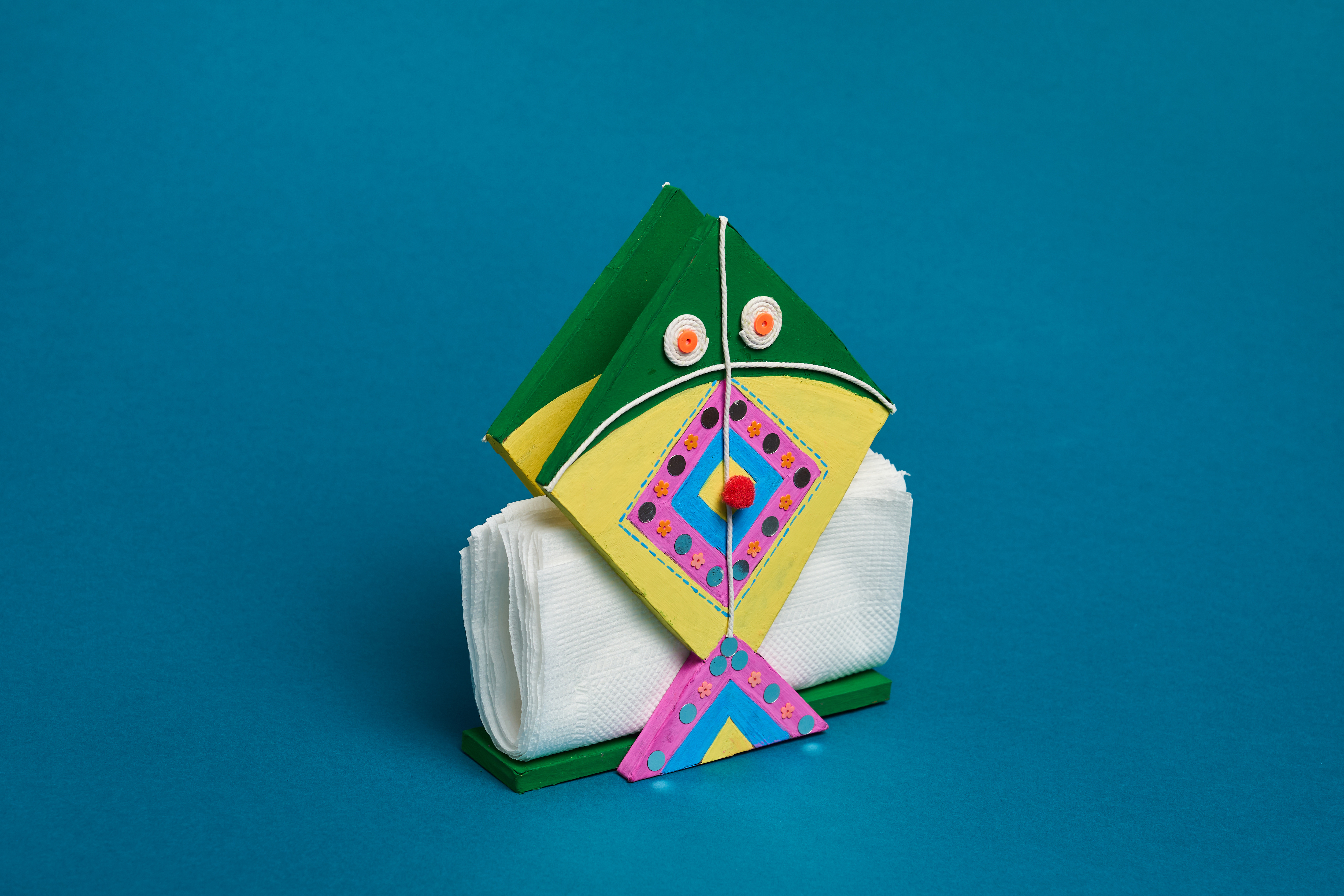 Kite Tissue Paper Holder