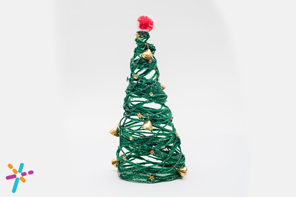 Christmas Tree Craft for Students with Guide