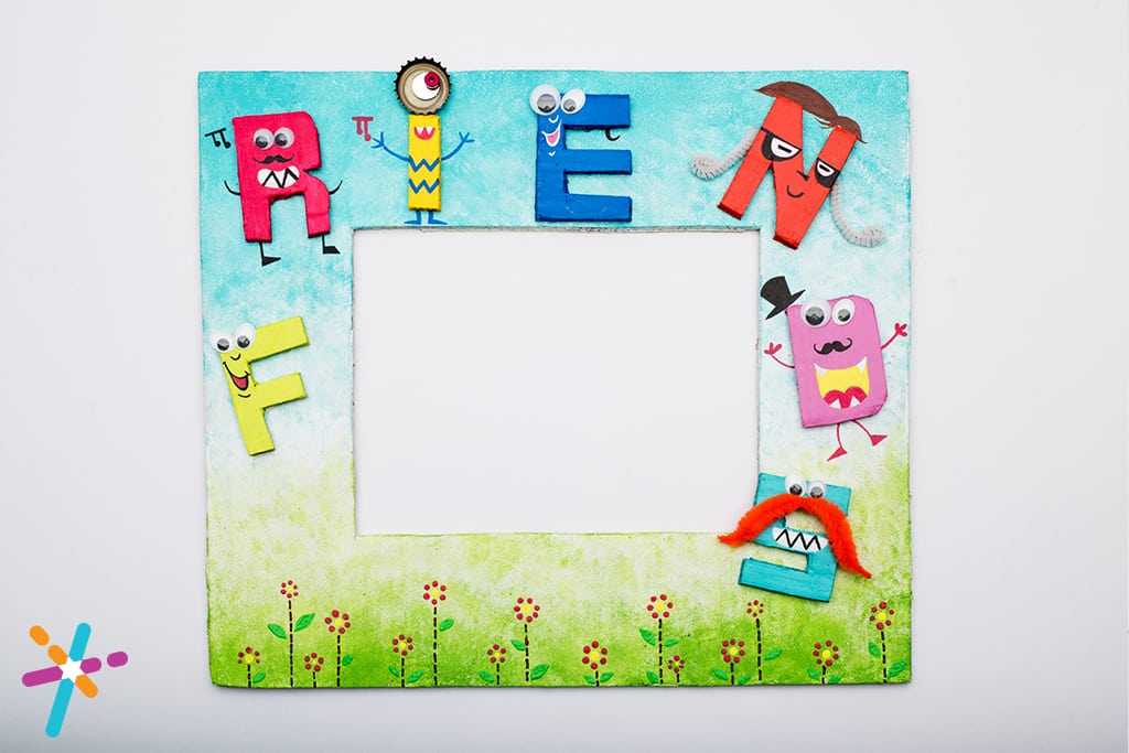 Friends DIY Photo Frame Craft for Students