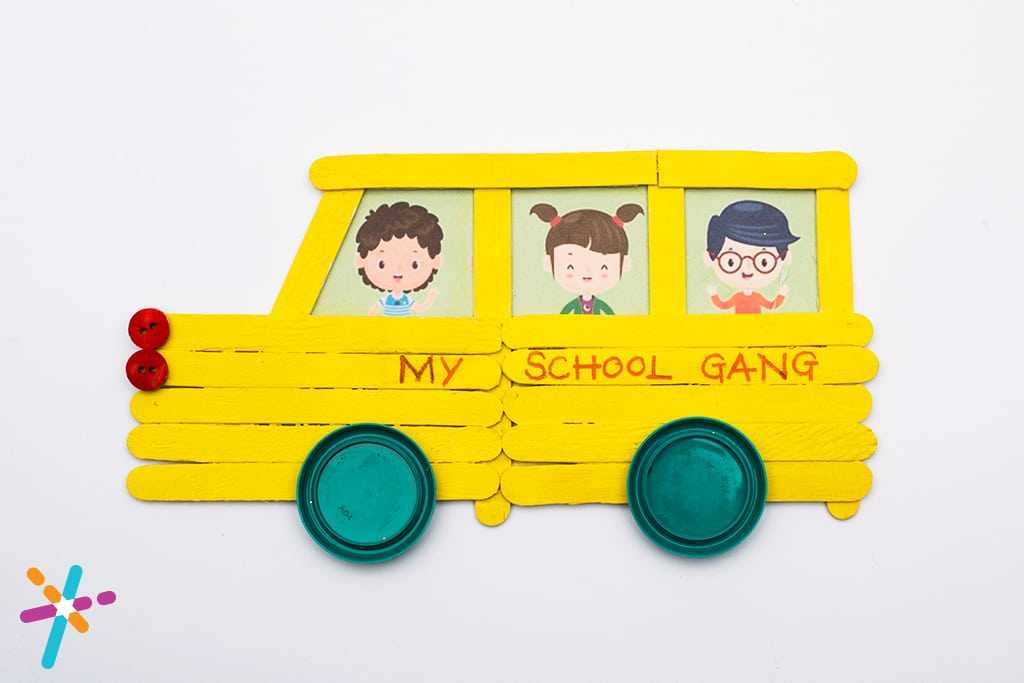 Personalized Schoolgang Photo Frame Craft Activity for Kids