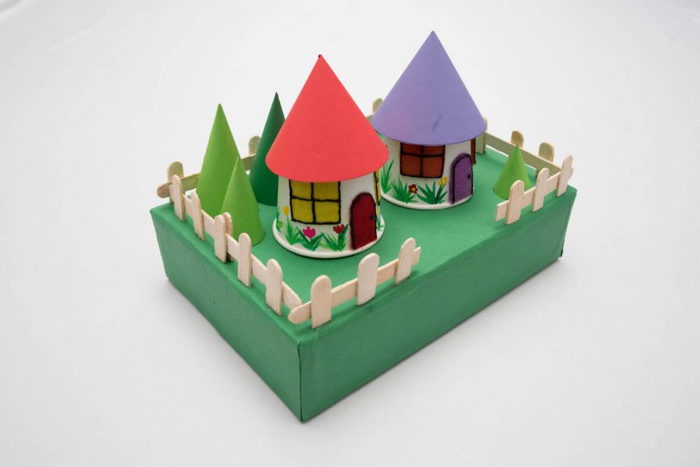 Create an easy Paper House Craft for Preschool |My Home Craft