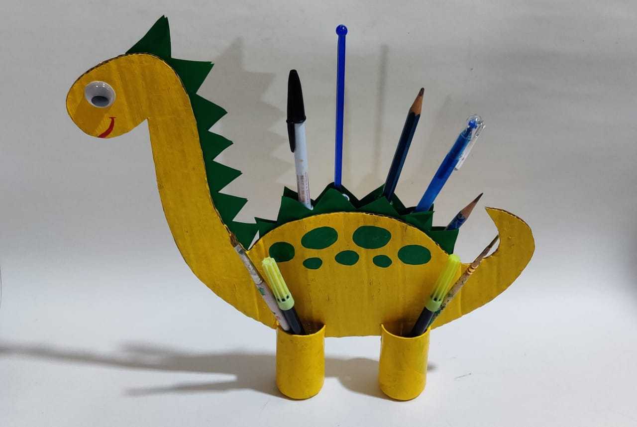 Unique Dinosaur Stationery Holder craft with Fevicreate for Kids