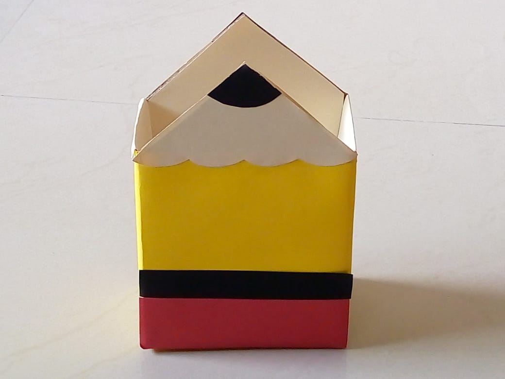 DIY Customized Gift Box for Students