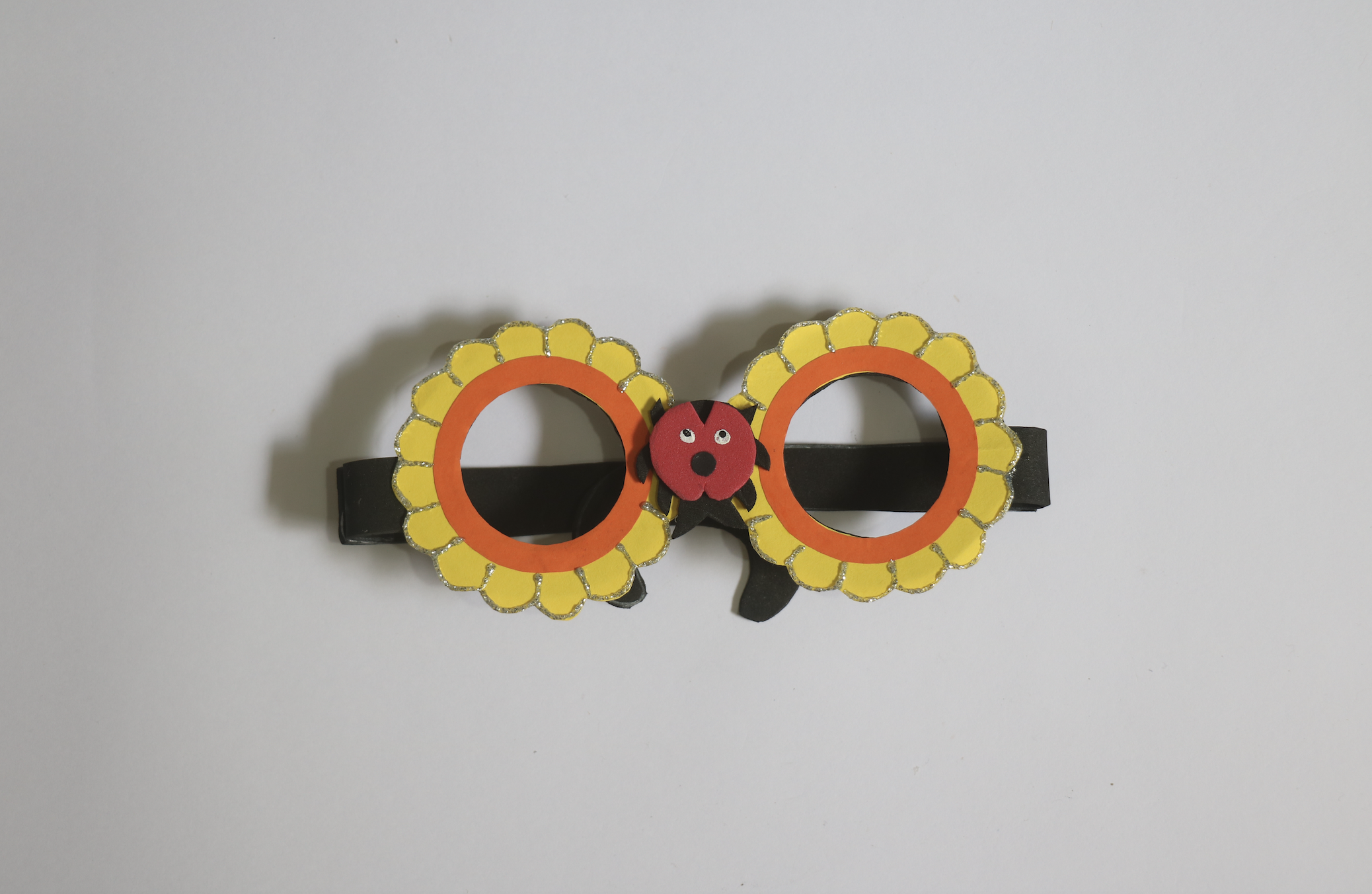 Learn How to Make DIY Creative Spectacles
