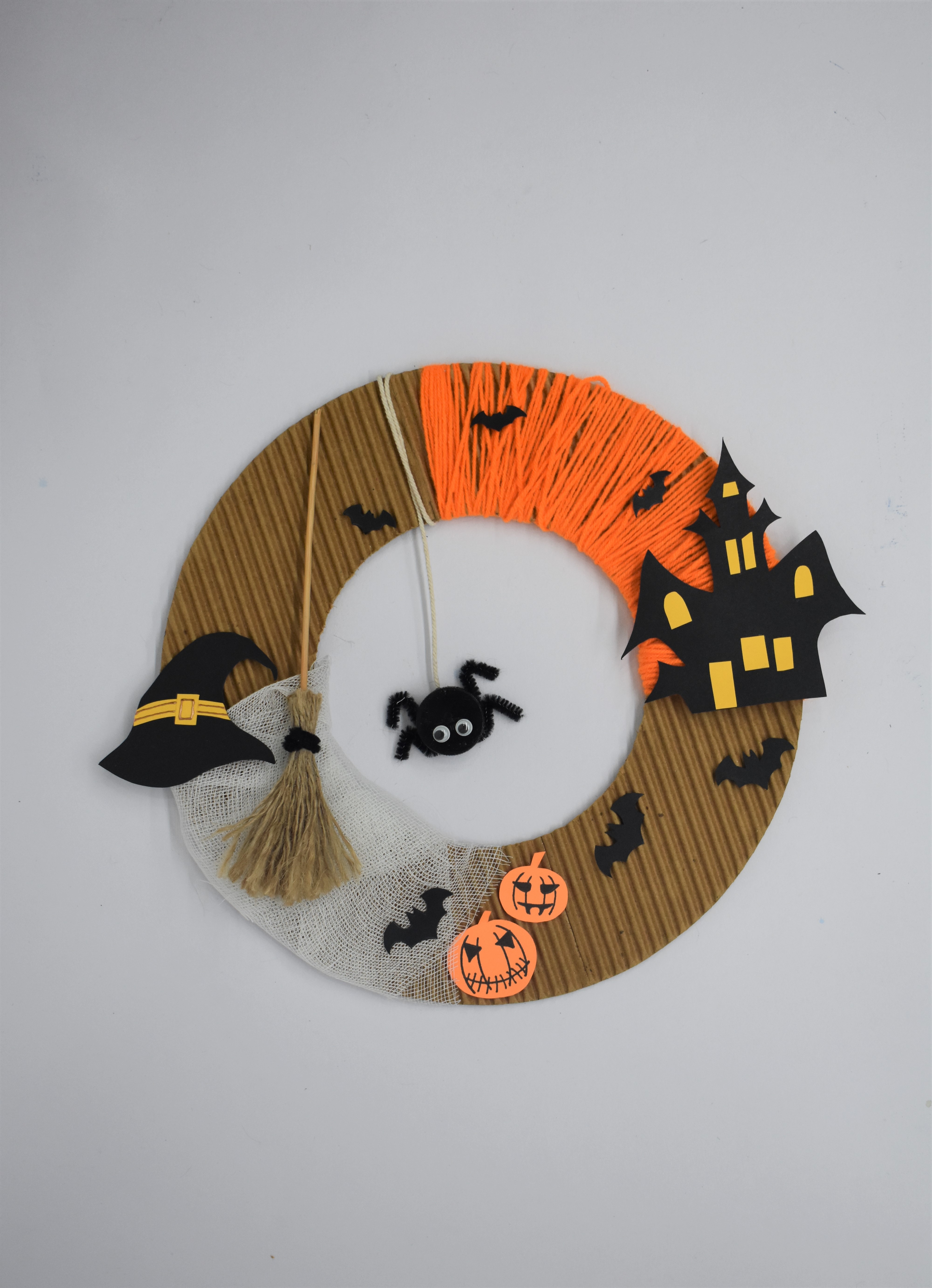 DIY Halloween Wreath Craft for Students