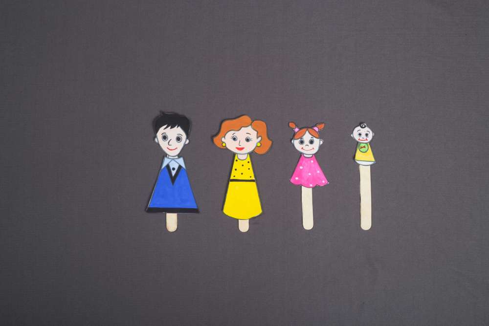 My Family Craft Activity for Kids With Ice-Cream Sticks