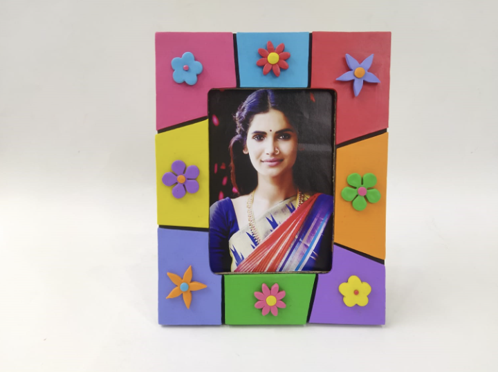 Activity on Making Photo Frame for Mother's Day