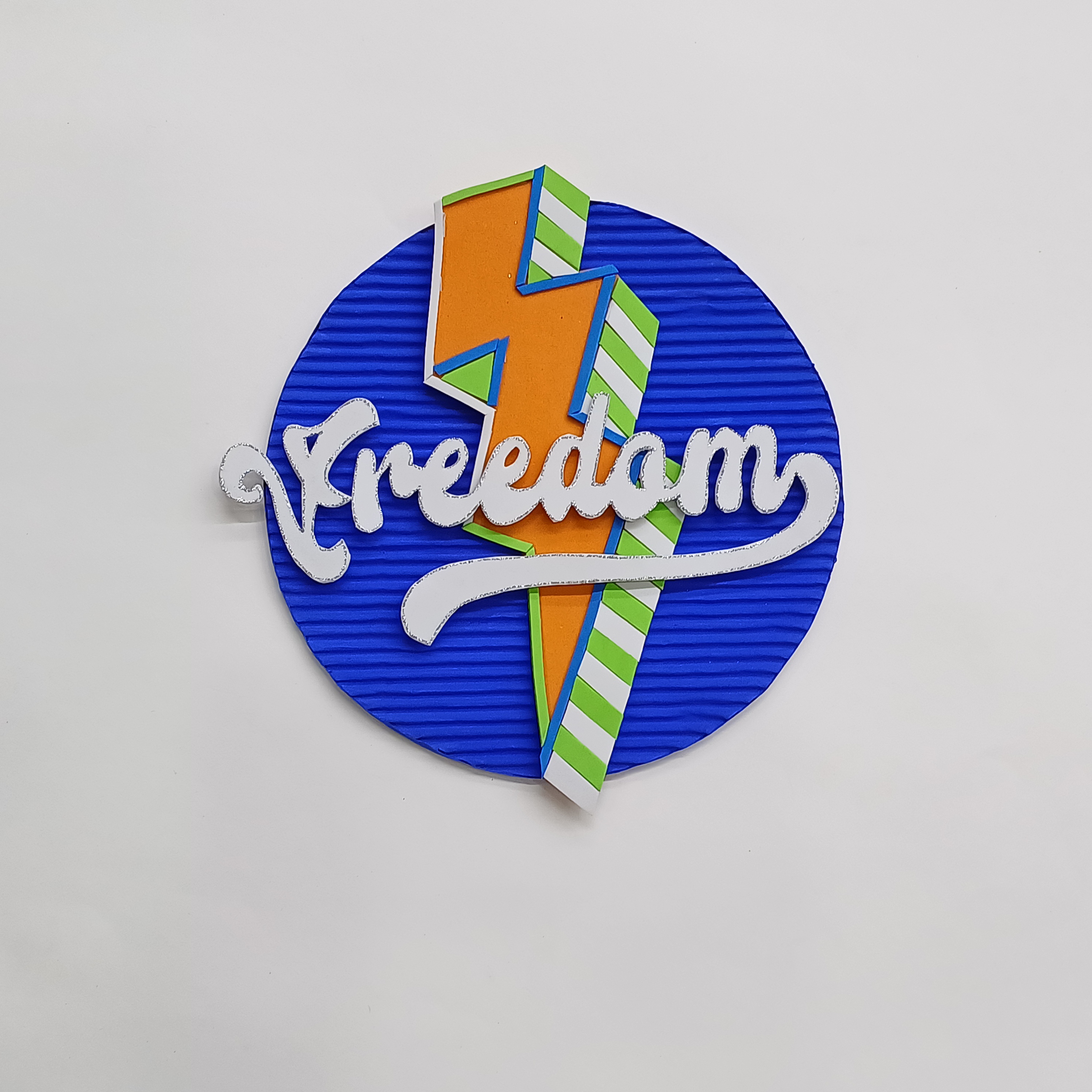 How to Make a Wall Decor Craft for Kids