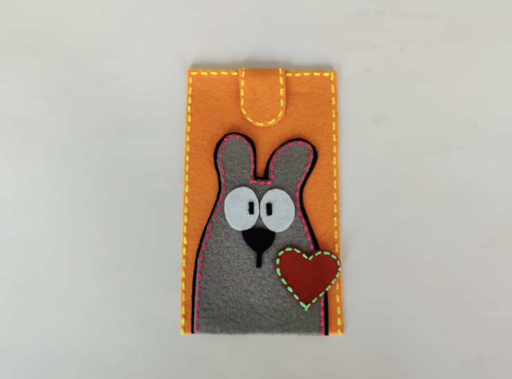 Learn To Make Handmade Mobile Pouch With DIY Paper Craft Activity