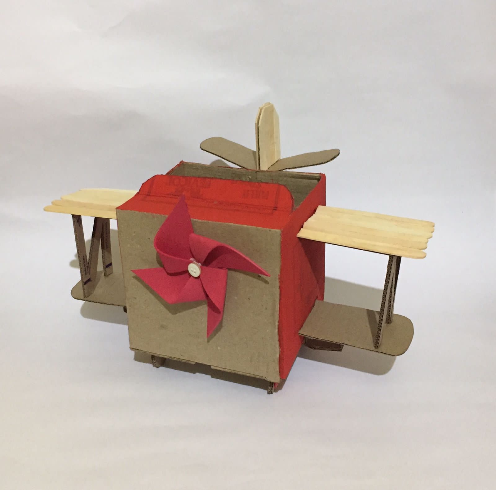 Show Patriotism With This Air Force DIY Trinket Tabletop Box Craft.