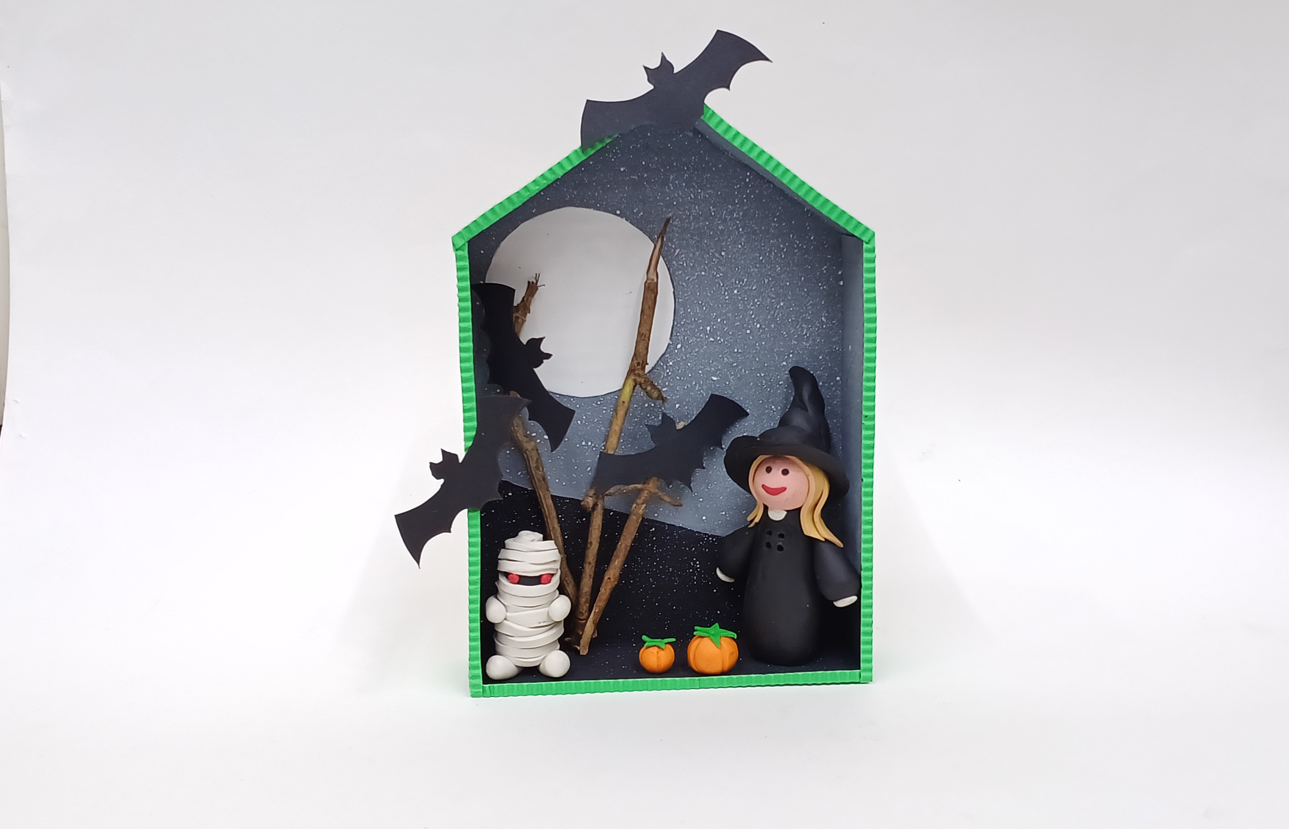 DIY Halloween Decor Craft Ideas for Preschool