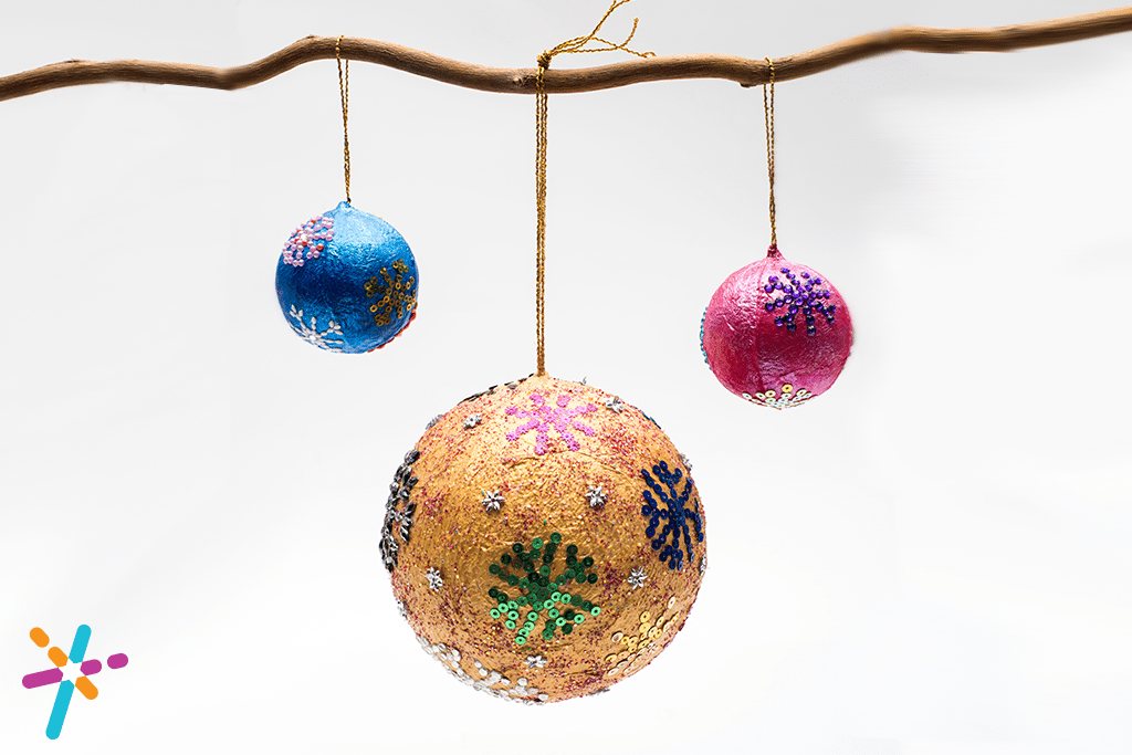 Learn How to Make a DIY Christmas Decoration Balls with Stones from Fevicreate